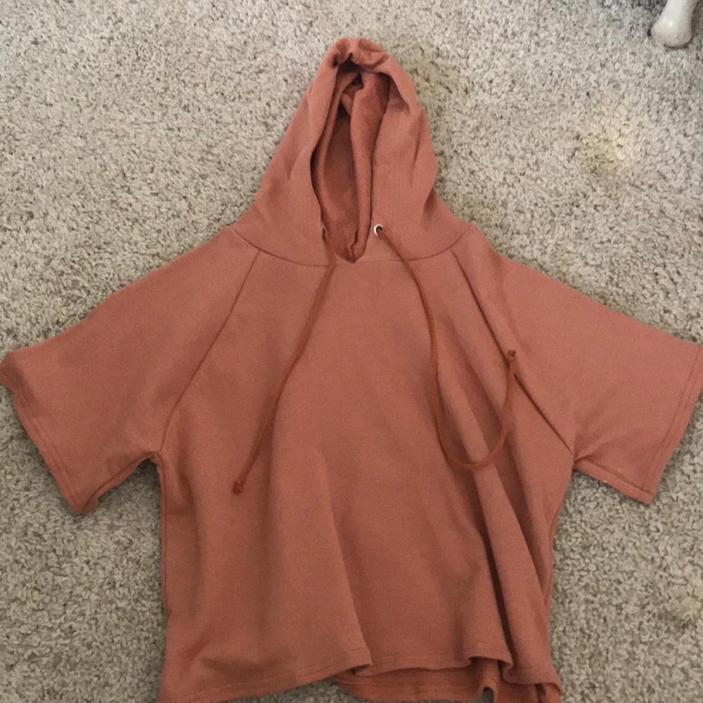 Pull over hoodie